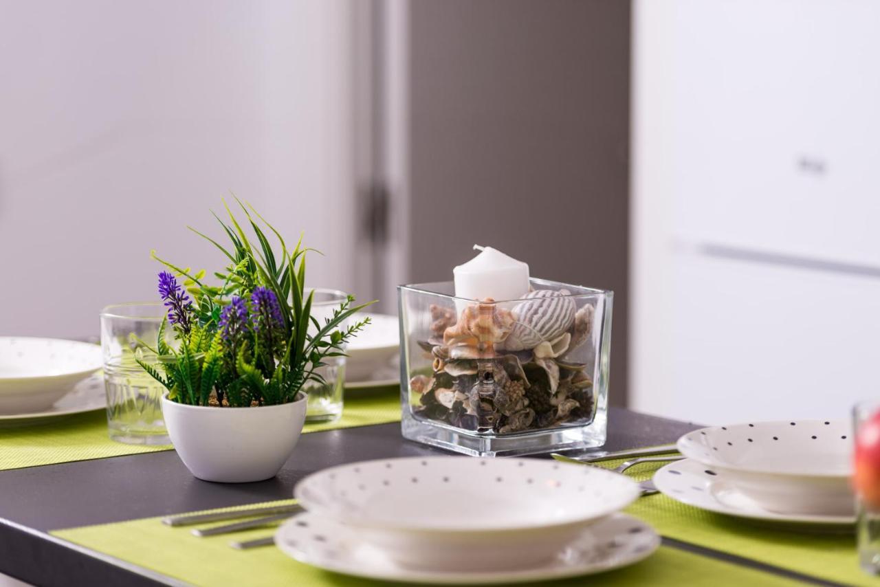 Cozy 3 Bed Apartment In The Heart Of Alicante Extérieur photo